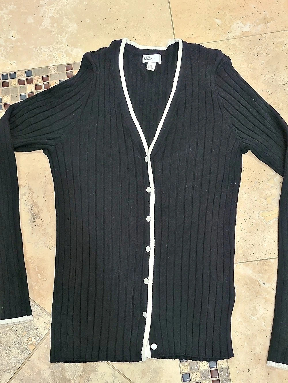 New York & Company Ribbed V-Neck Cardigan in Black Size Large